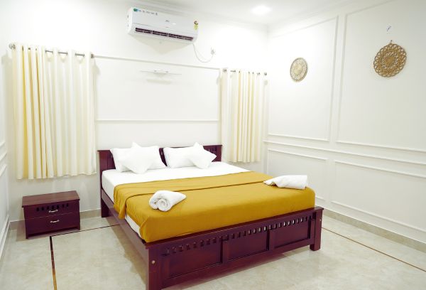 The Secret Mirage - Private Retreat in bangalore - Luxury Bedrooms